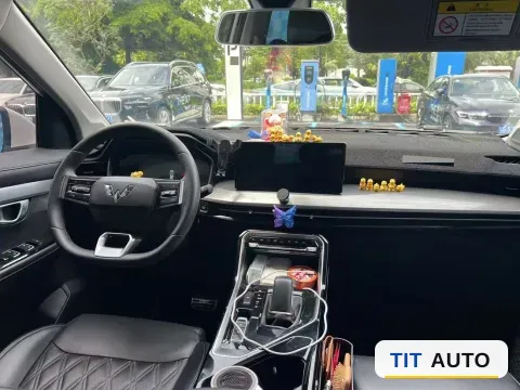 2022 WuLing XingChen 6