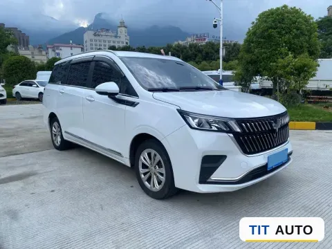 2022 WuLing JiaChen 3