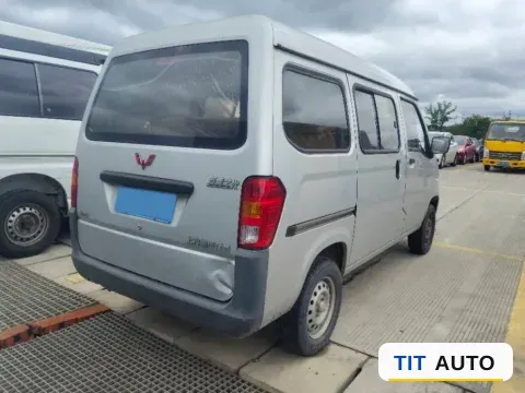 2018 WuLing ZhiGuang V 8