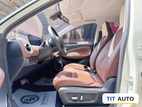 2023 WuLing BinGuo 7