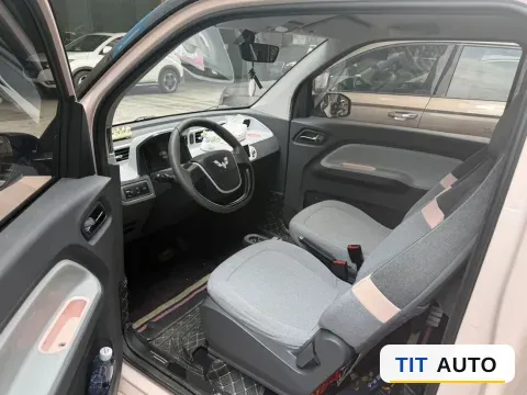 2022 WuLing HongGuang MINI EV 5