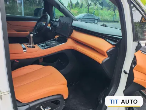 2026 Geely Galaxy V900 4