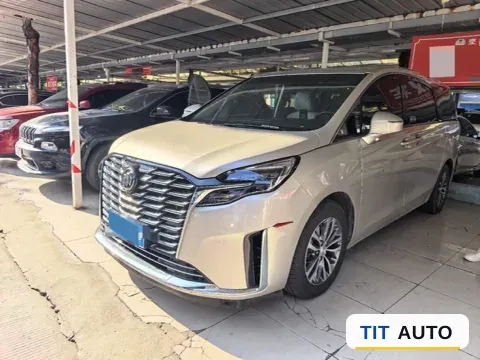 2022 Buick GL8