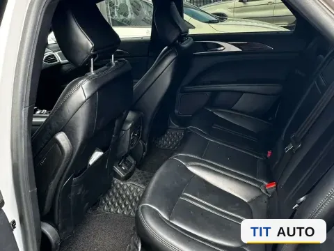 2019 Lincoln MKZ 8