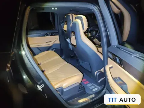 2021 Kia Carnival 3