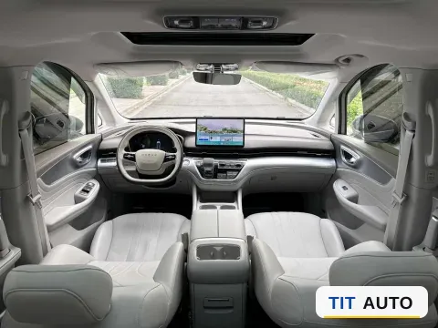 2025 Roewe iMAX8 4