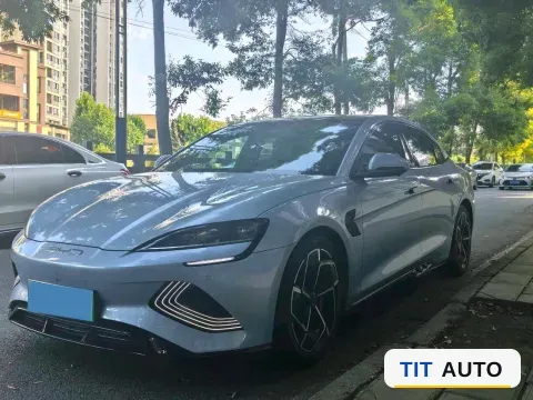2022 AITO M5