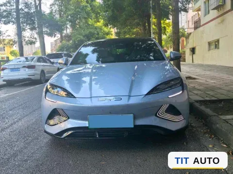 2022 AITO M5 2