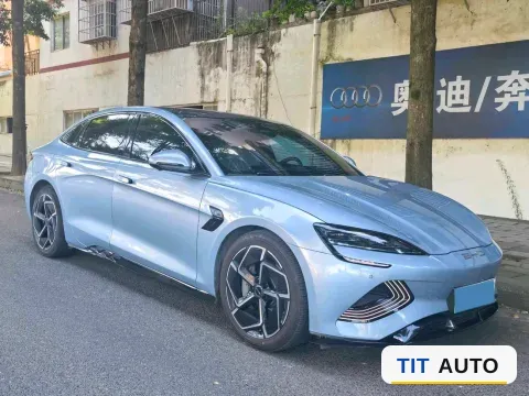 2022 AITO M5 3