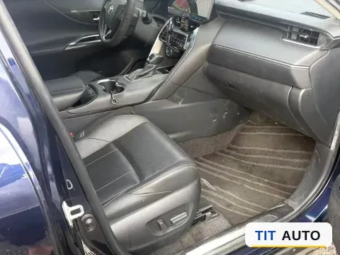 2022 Toyota Harrier 5