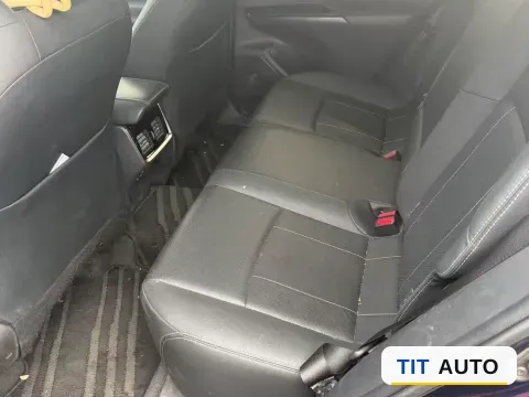 2022 Toyota Harrier 6
