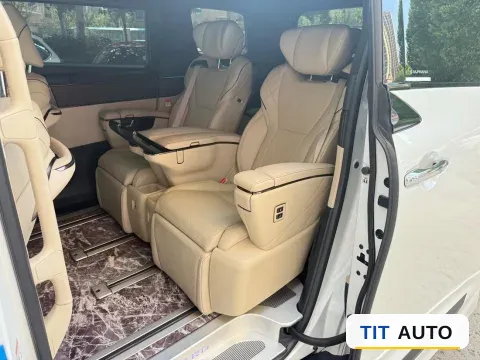 2024 Toyota Alphard 5