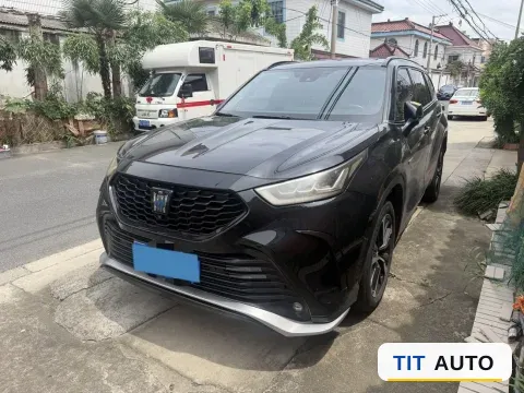 2022 Toyota Crown Kluger