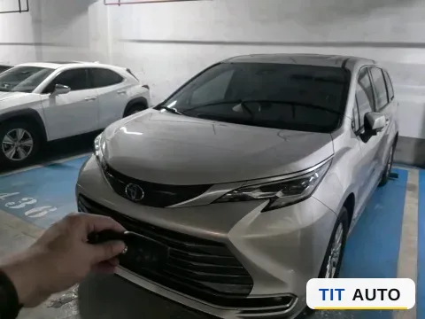 2021 Toyota Sienna