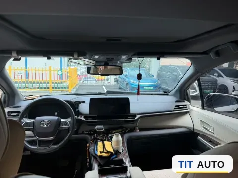 2021 Toyota Sienna 6