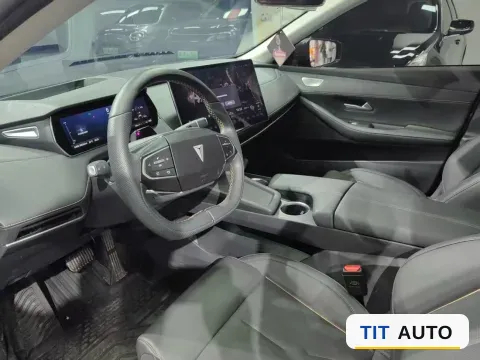 2022 DongFeng Forthing LingZhi EV 2