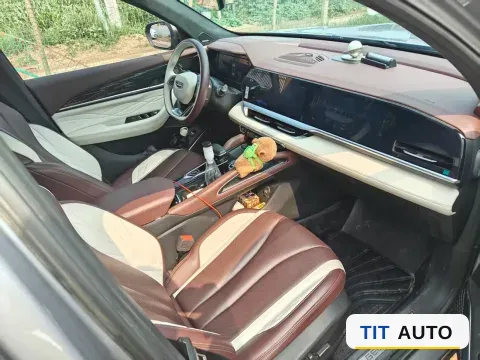 2021 Geely Monjaro 6