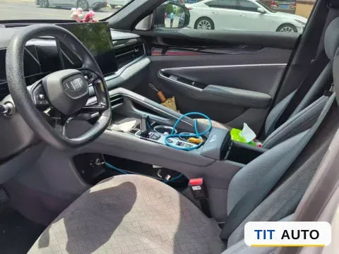 2026 Geely Azkarra 3