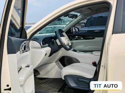 2025 Geely Galaxy GEOME 8