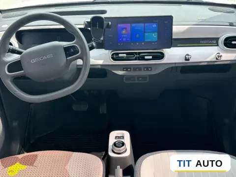 2025 Geely Galaxy Panda 5