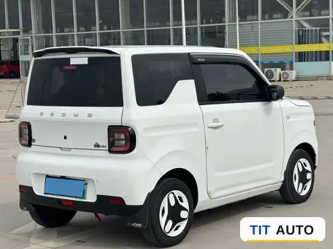 2025 Geely Galaxy Panda 7