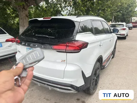 2022 Geely Azkarra 2