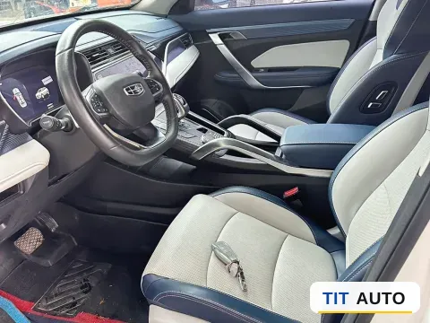2022 Geely Azkarra 5