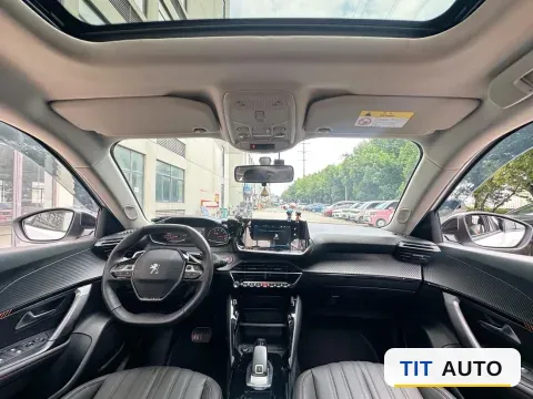 2022 Peugeot 2008 6