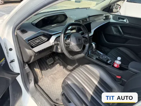 2022 Peugeot 408 3