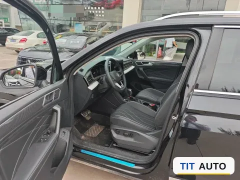 2023 Volkswagen Tiguan L 4
