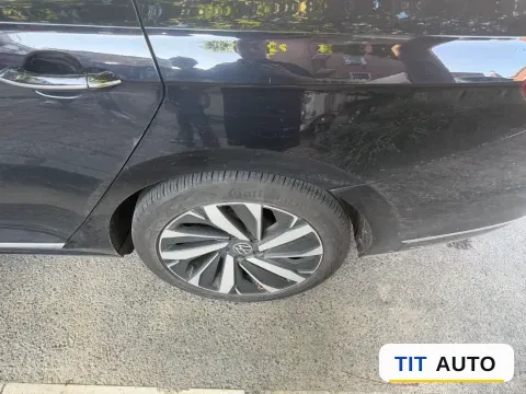 2024 Volkswagen Passat 6