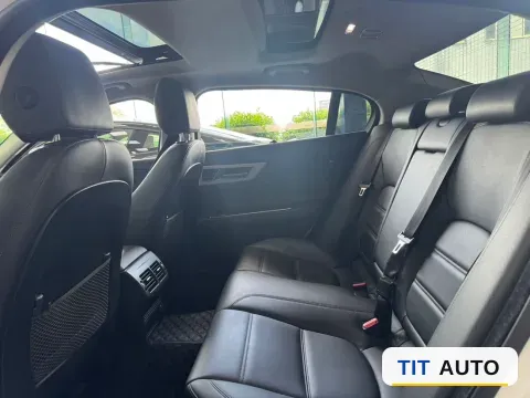 2019 Land Rover Discovery Sport 4