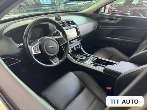 2019 Land Rover Discovery Sport 5