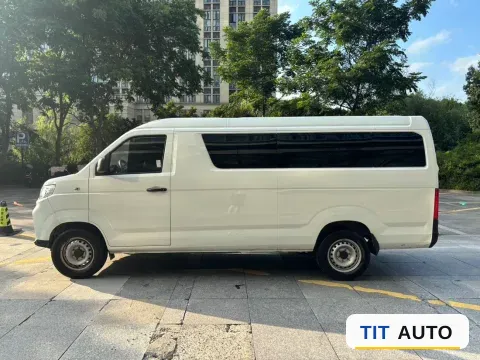 2025 KaiYi Jiangtun E7 5