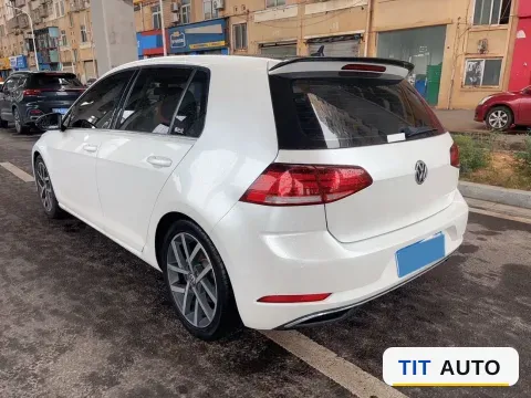 2020 Volkswagen Golf 4