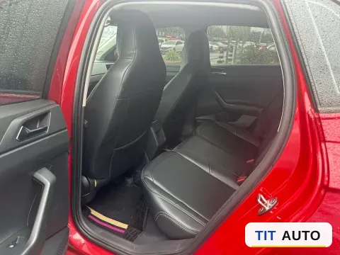 2023 Volkswagen Polo 4