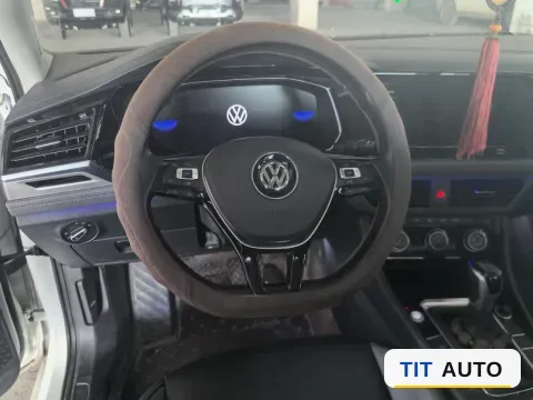 2021 Volkswagen Sagitar 7