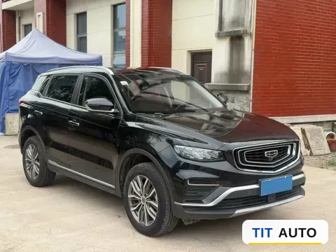 2020 LYNK&CO 02 3