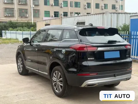2020 LYNK&CO 02 7