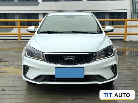 2021 BaoJun 530 2