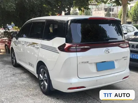2023 GAC Trumpchi M6 5