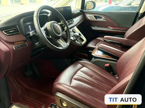 2023 HongQi HQ9 4