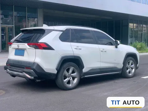 2020 Toyota RAV4 7