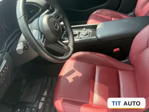 2023 Mazda 3 Axela 4