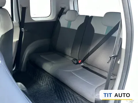 2023 ChangAn QiYuan Lumin 6